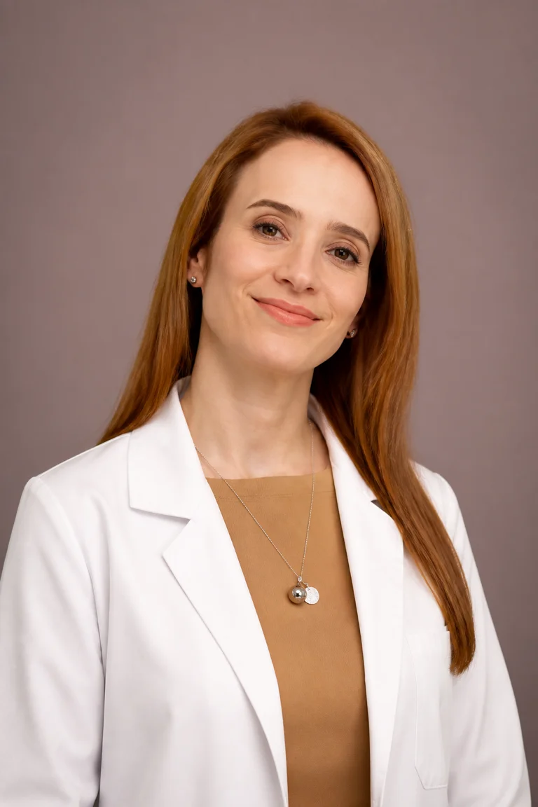 Dra. Luisa Alvarez, directora médica